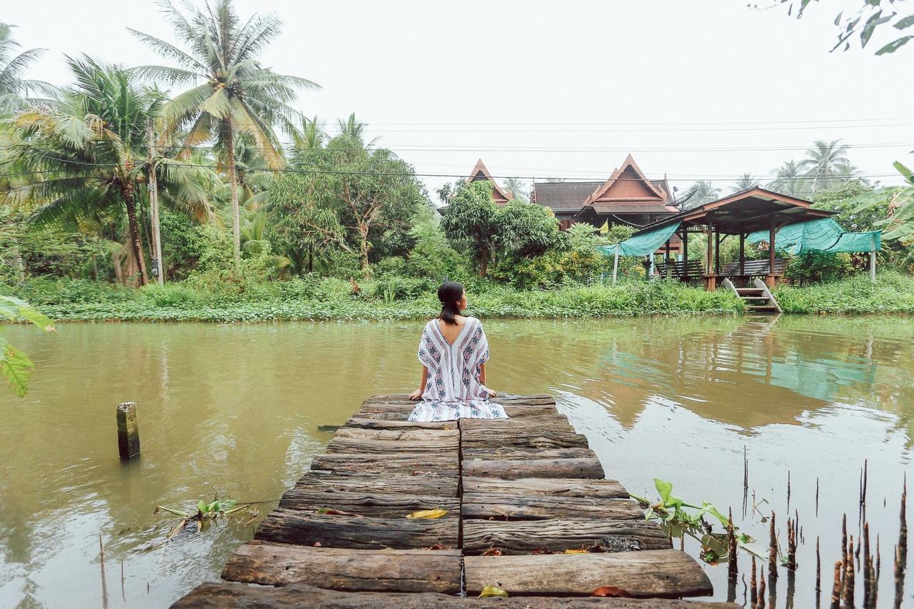 Baansuanleelawadee Resort Amphawa Ngoại thất bức ảnh