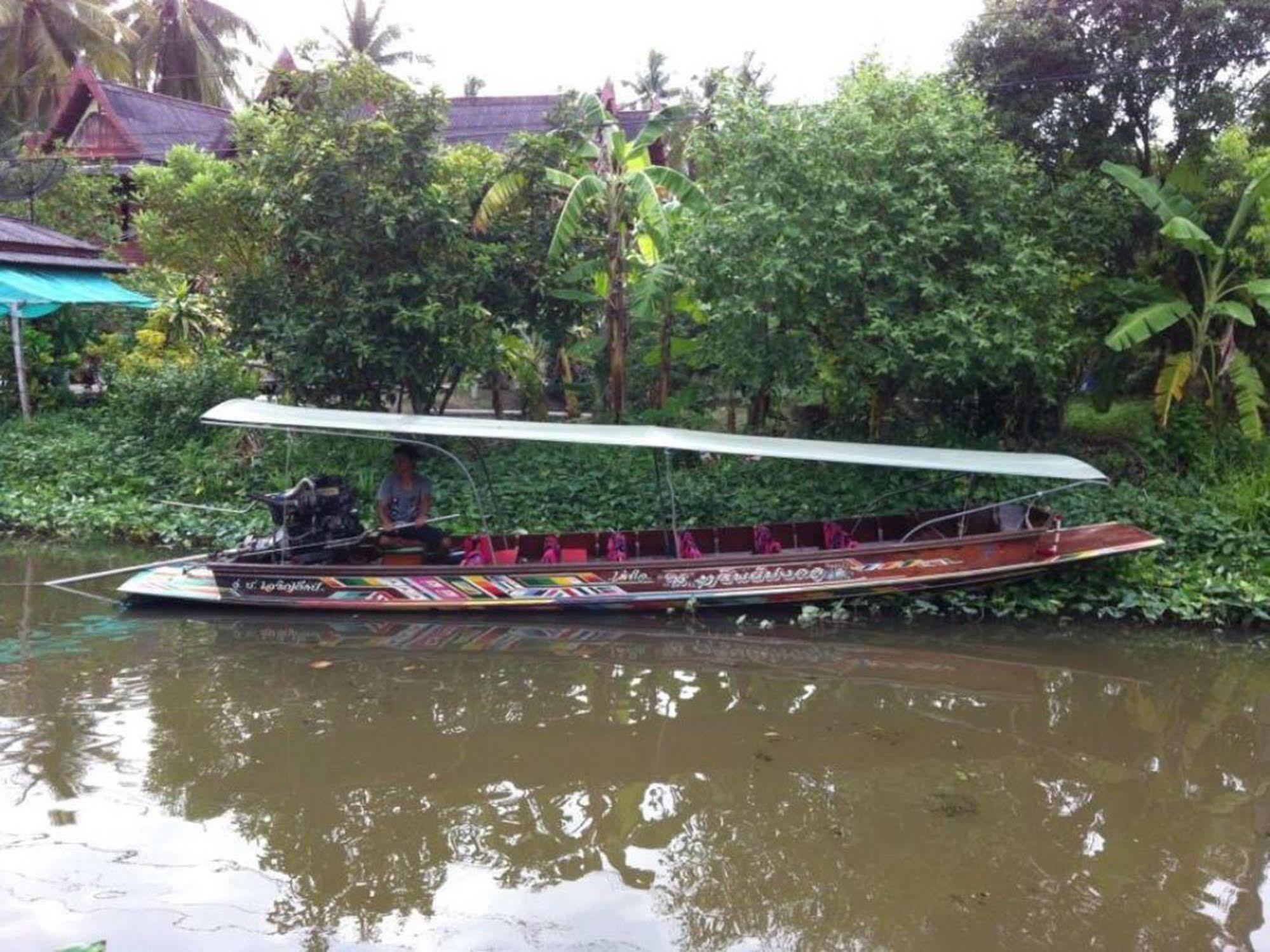 Baansuanleelawadee Resort Amphawa Ngoại thất bức ảnh